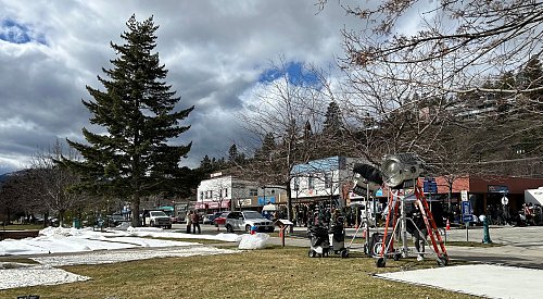 Film crews shooting movie in Peachland this week